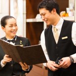 大学生のバイトは高時給なパチンコ屋がオススメ!最適なアルバイト選びで最高のキャンパスライフを